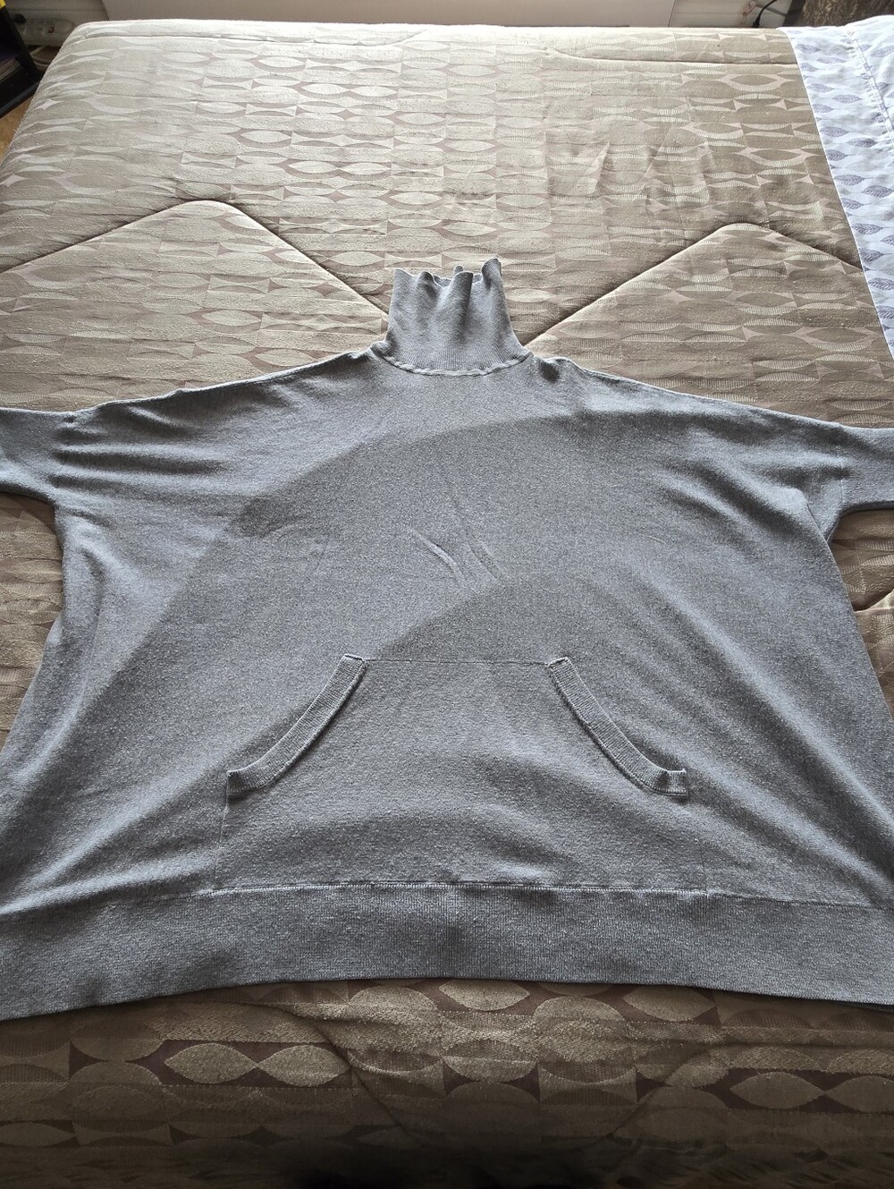 MICHAEL Michael Kors Light Gray Turtleneck Sweater